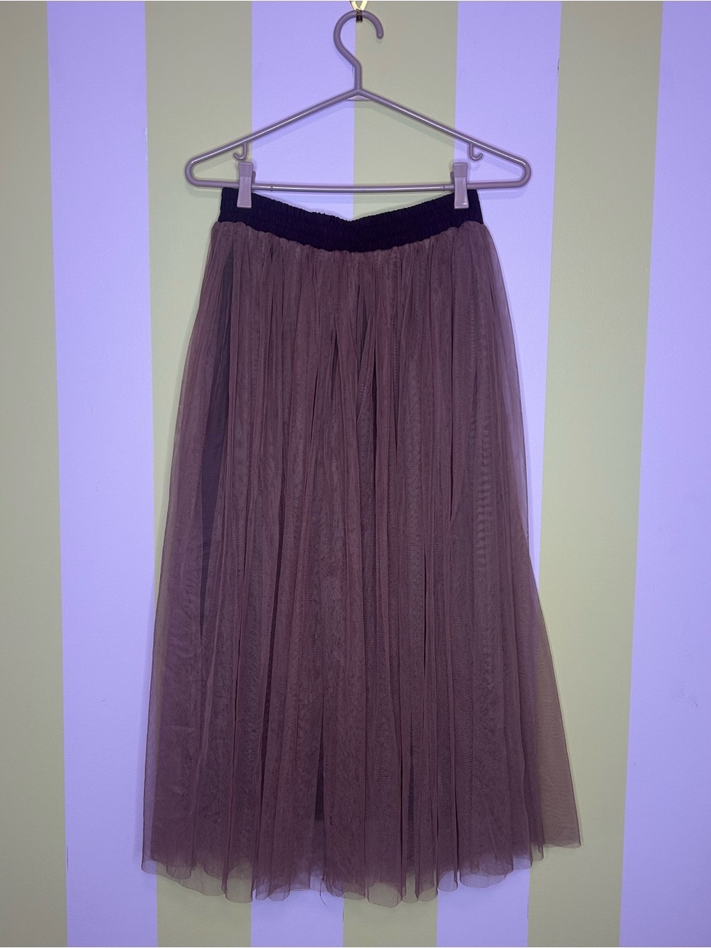 Women's Maroon Tulle Midi Skirt with Elastic Waistband
